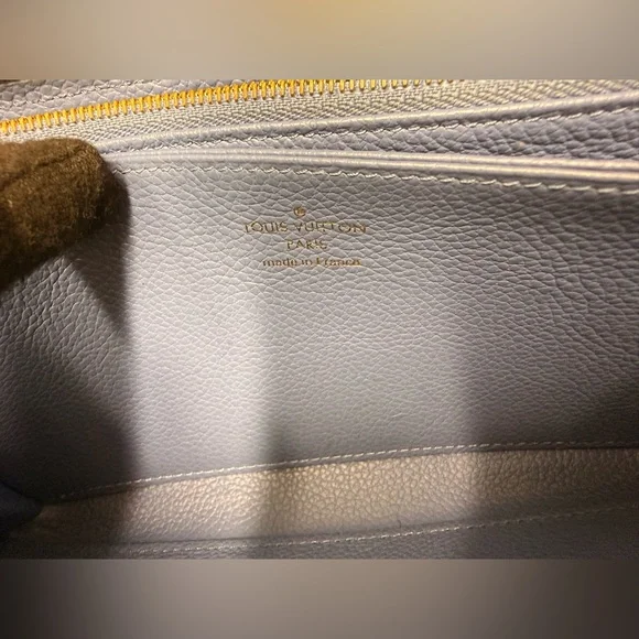 LOUIS VUITTON-SP4198 Cream Empreinte Zippy Wallet - Picture 12 of 15